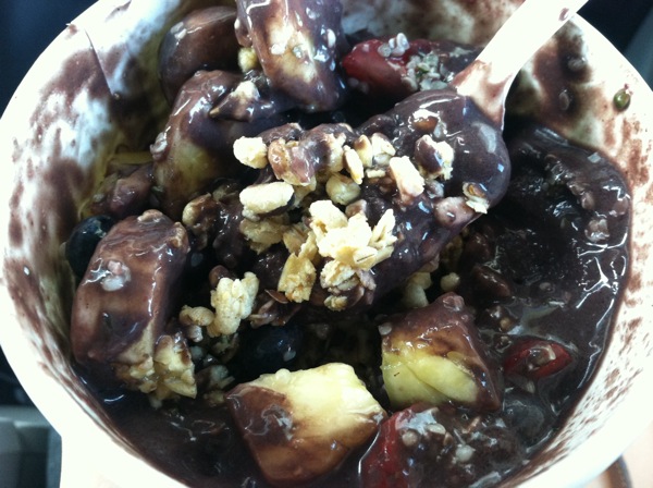 Acai Bowl with Fruit Granola.jpg acai bowl kona hawaii